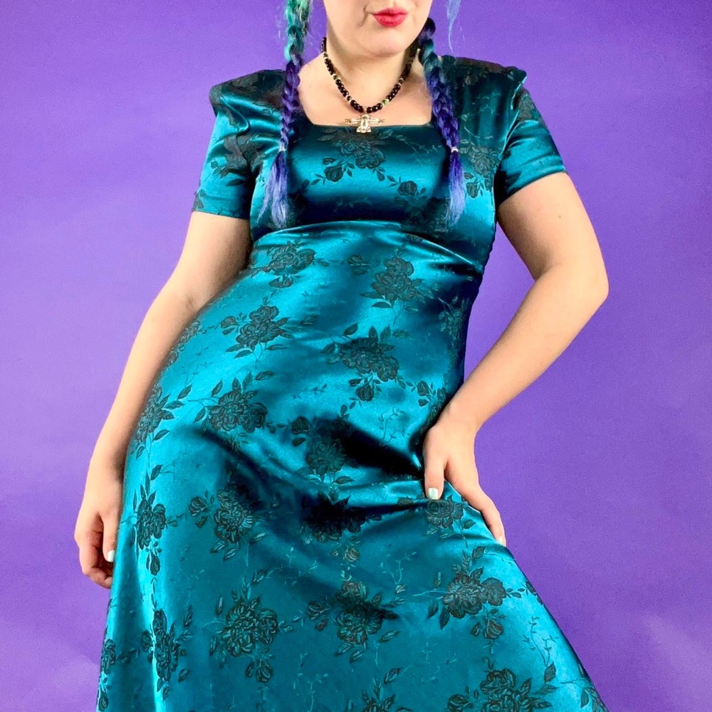 βSOLDβ 90βs Vintage whimsigoth maxi dress size medium - Picture 1 of 4